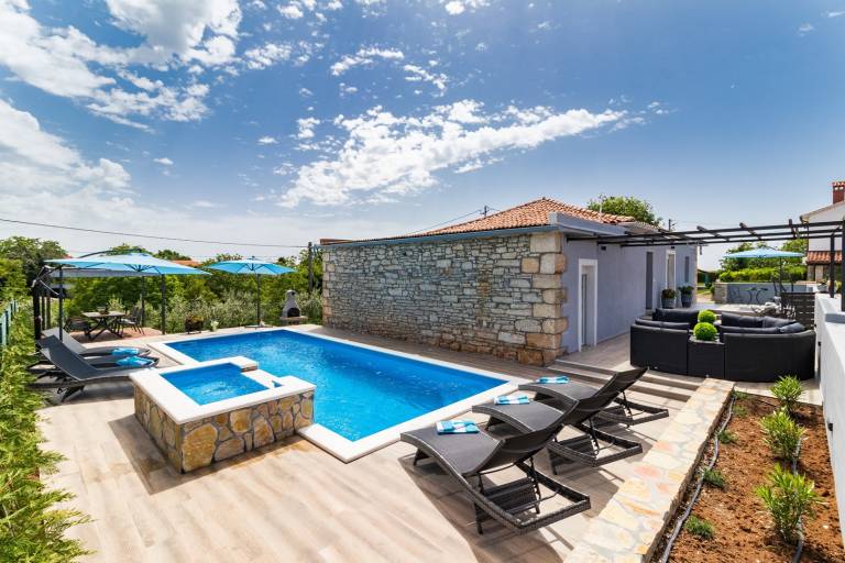 House Imela