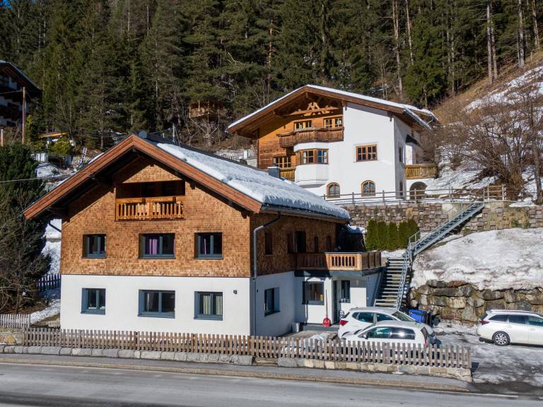 Ferienhaus in Pettneu am Arlberg, Gemeinde Pettneu am Arlberg für max. 13 Personen