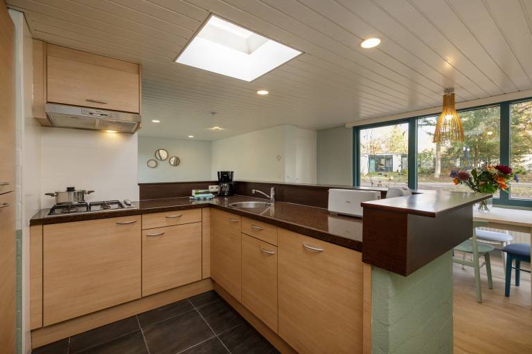 Cottage  Peer