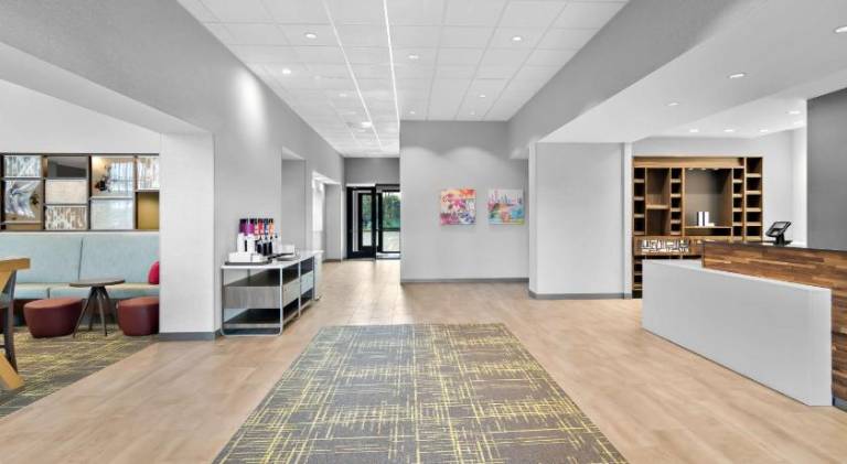 Hampton Inn & Suites by Hilton Chicago Medical District UIC — photo 5