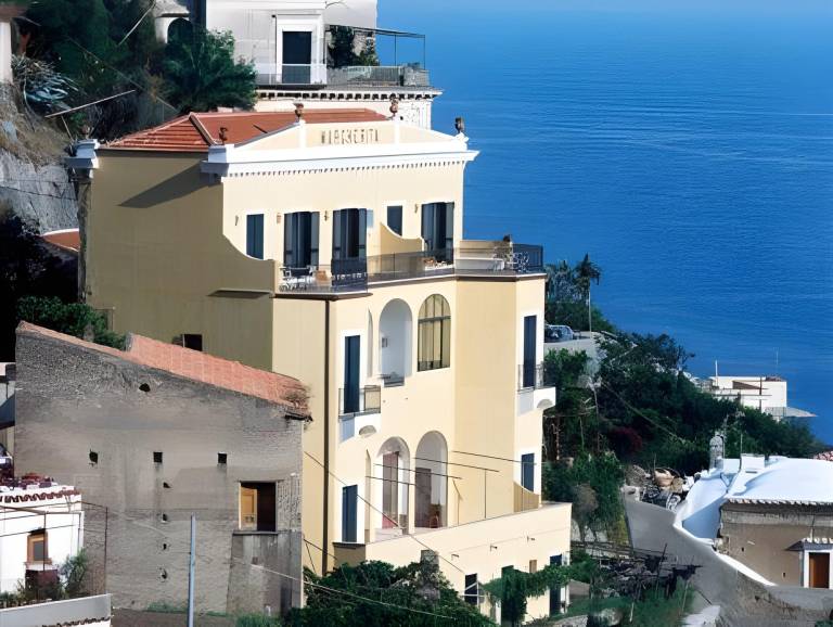 Szolgáltatott apartman Positano
