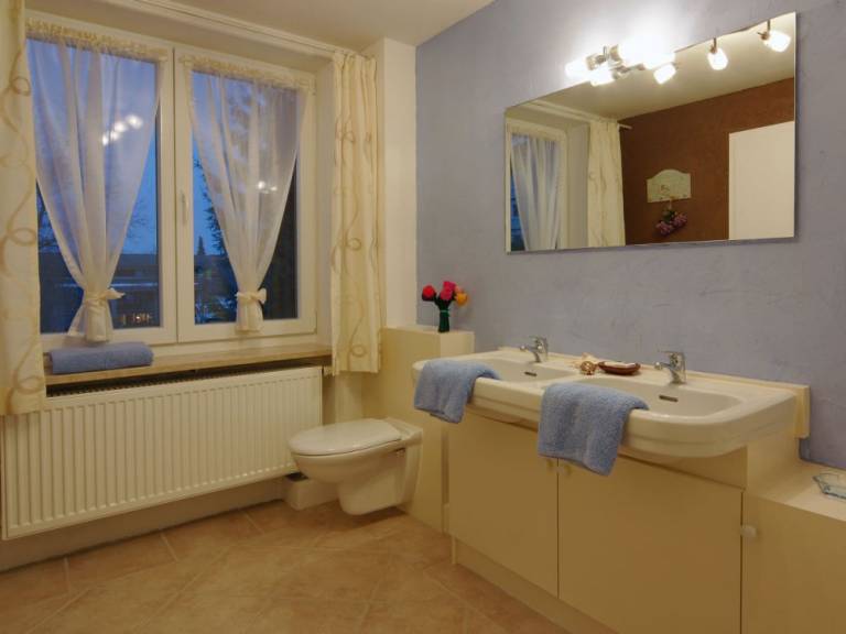 Rental apartment with barbecue, terrace & yard | Garden view — photo 4