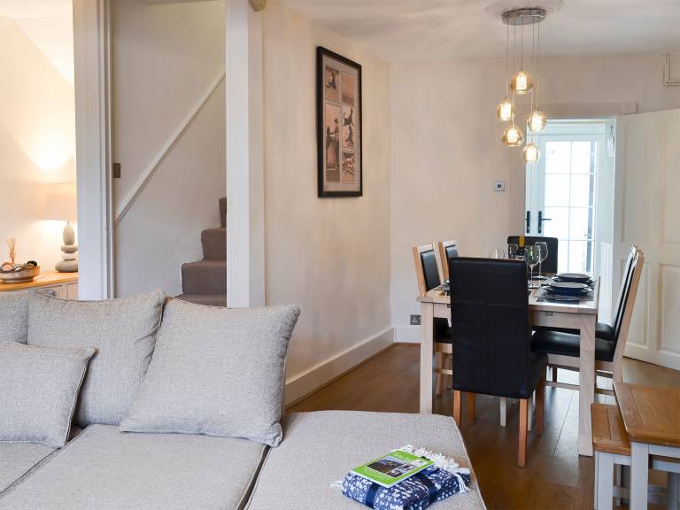 Child-friendly cottage with yard | Next to the beach | Pet-friendly — photo 4