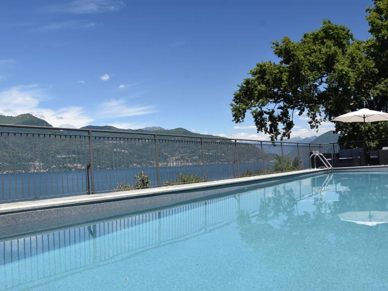 Ferienhaus  Oggebbio