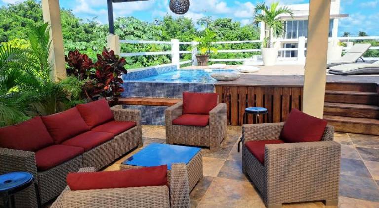 Holiday apartment with private pool, garden & terrace | Pets allowed — photo 2