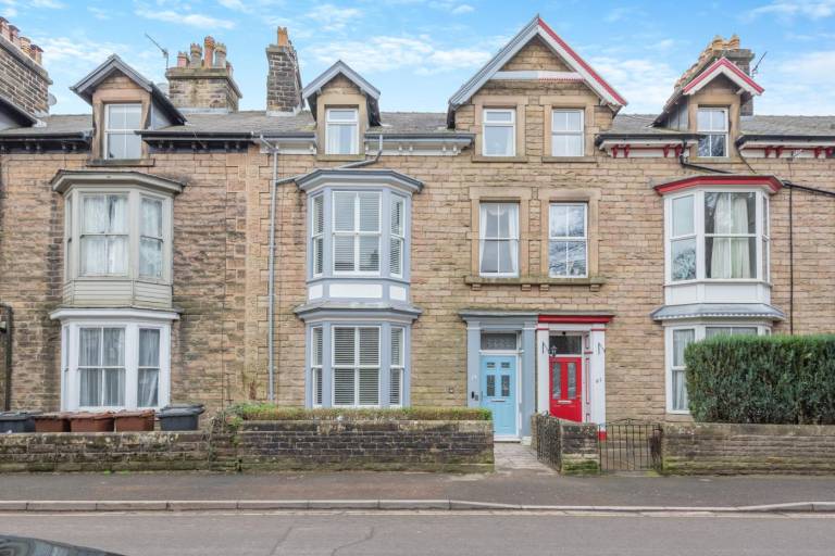 Fully equipped cottage with garden | Pets are welcome in Buxton