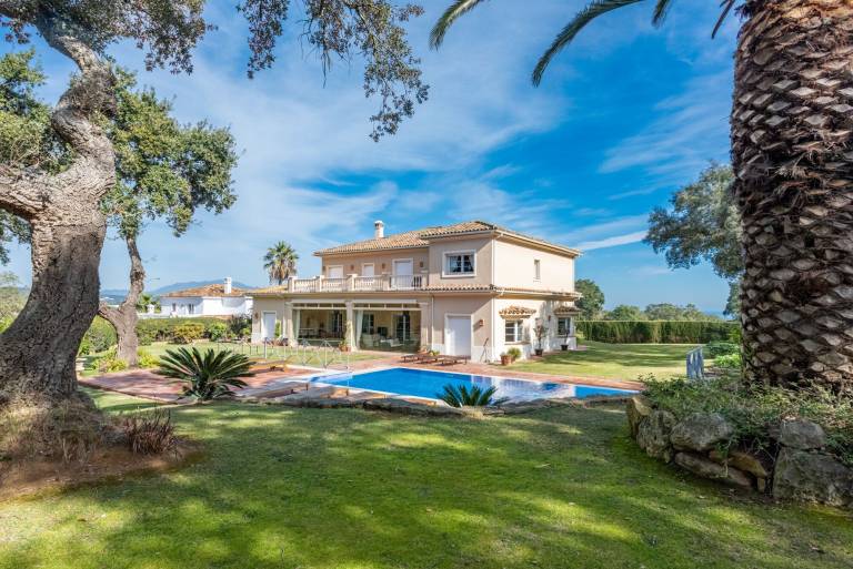 Villa  San Roque