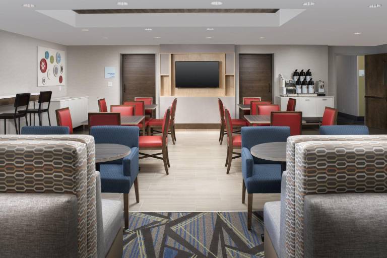 Holiday Inn Express Andover North - Lawrence By IHG — photo 2