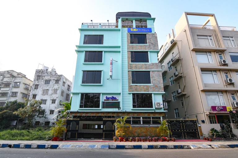 FabHotel Prime Familto