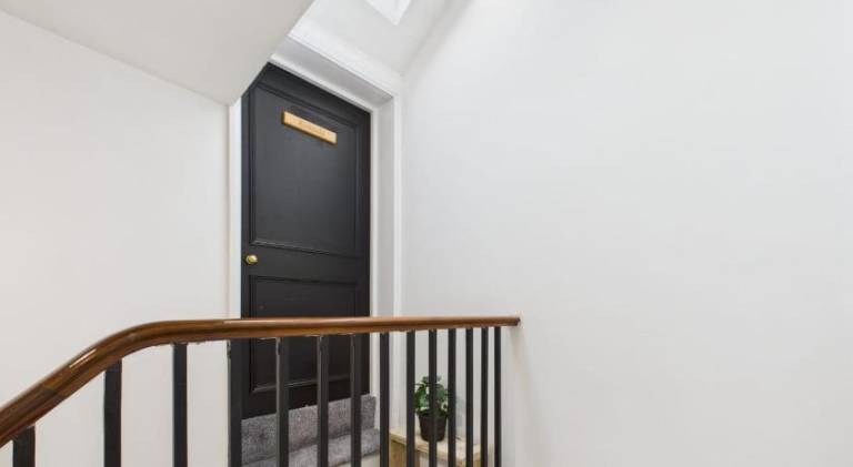 Rental apartment with 1 room for 2 persons in Cheltenham