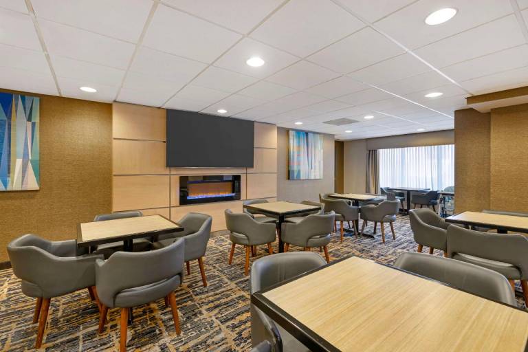 Best Western On The Avenue — photo 4