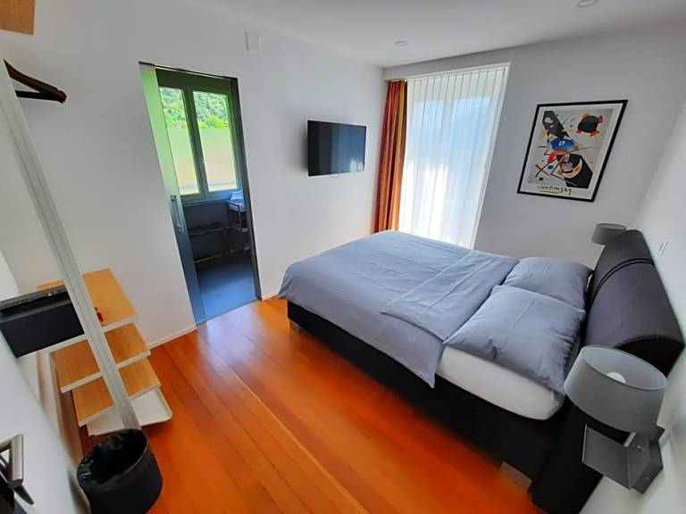 Bed & Breakfast  Gordevio