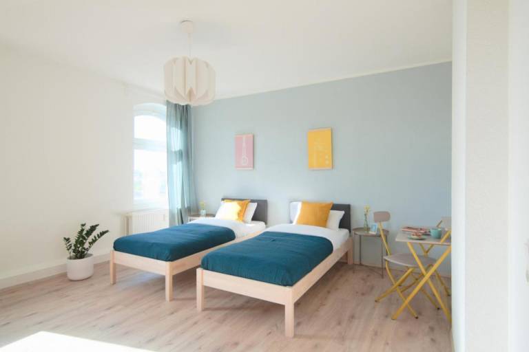 Family-friendly apartment with pool | City view | Pet-friendly — photo 5