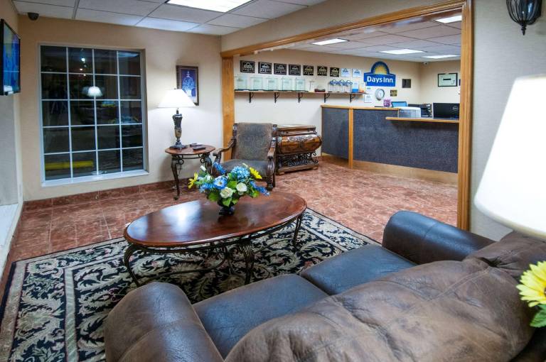 Days Inn by Wyndham Pauls Valley — photo 2