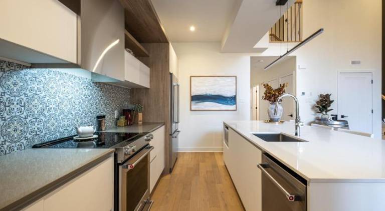 Nice apartment with pool & hot tub | Pets allowed — photo 3