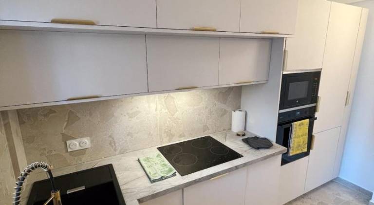 Holiday apartment with patio — photo 4