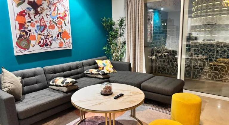 Holiday apartment with barbeque, terrace & garden in Casablanca