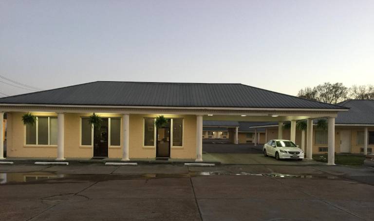 Stay Express Inn & Suites - Demopolis — photo 2