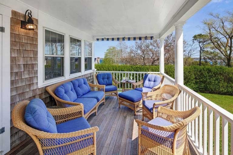 House Vineyard Haven