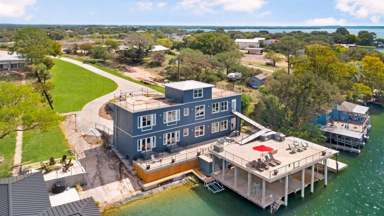 House  Highland Haven