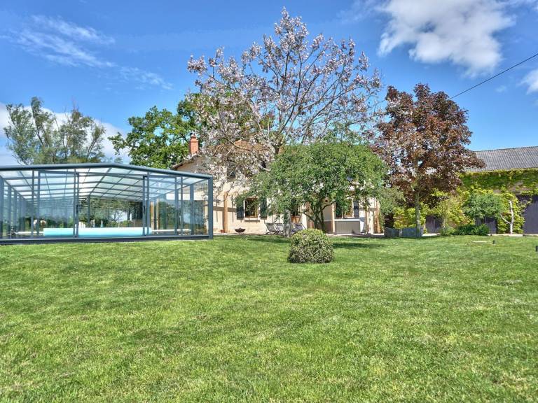 Large house with heated private pool and pets allowed — photo 5