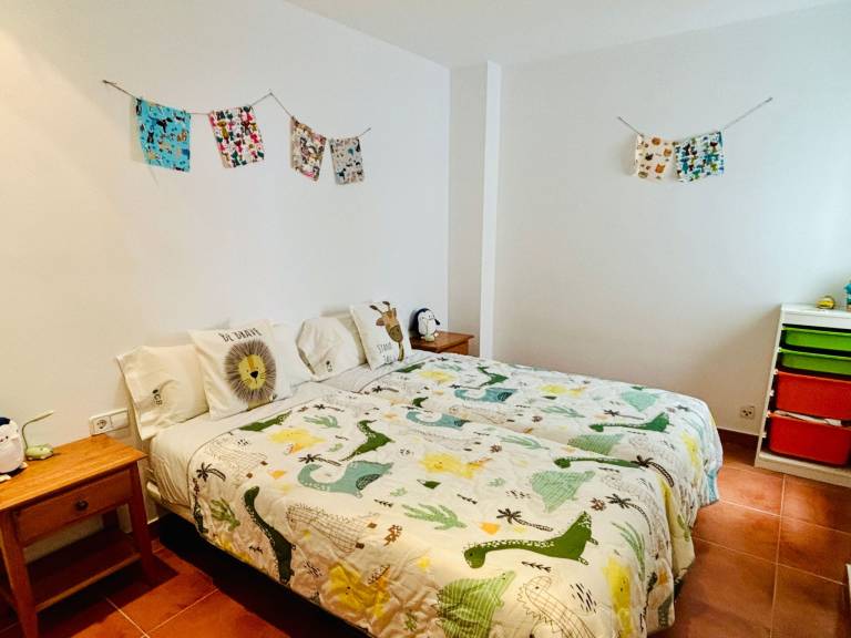 Apartment with terrace, pool & garden — photo 5