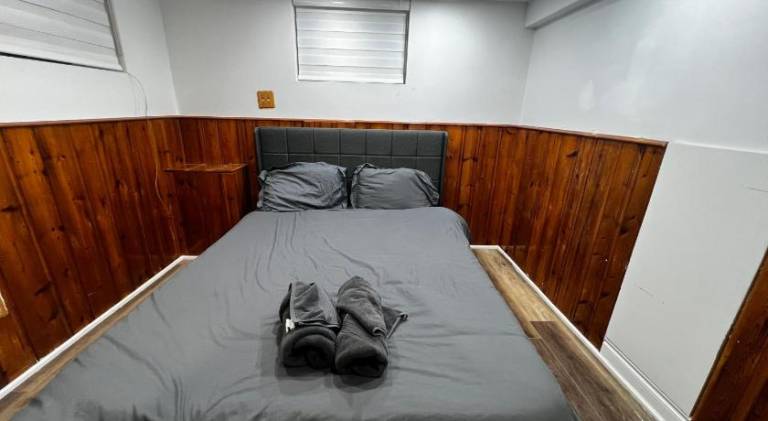 Holiday apartment | Pets are welcome in Mississauga, ON