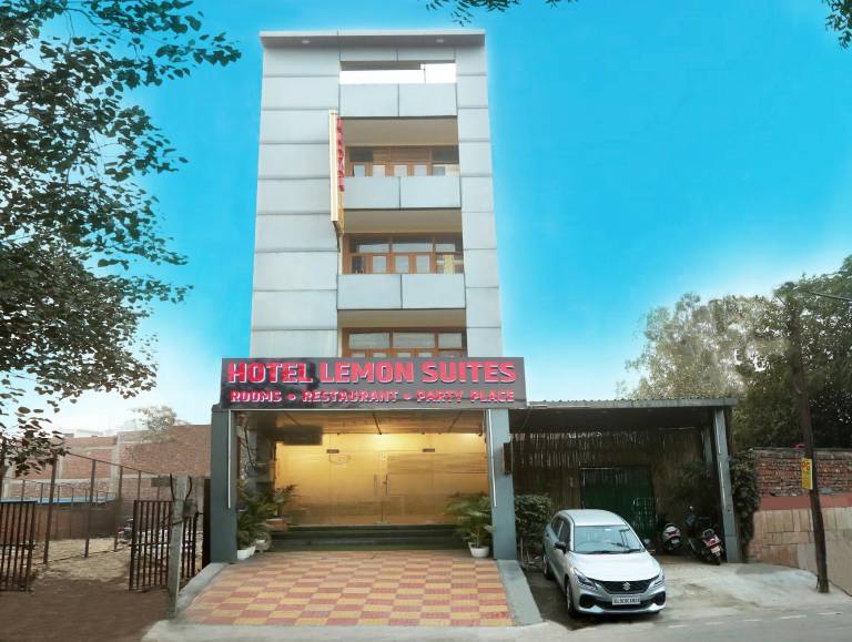 Hotel Lemon Suites & banquet by Aura