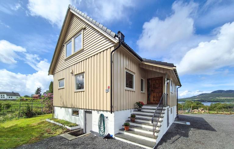 Ferienhaus  Bjoa