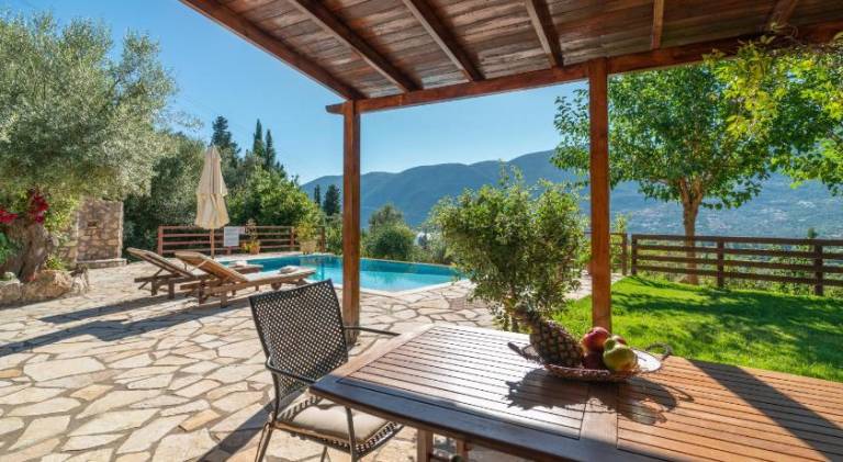 Villa with pool — photo 2