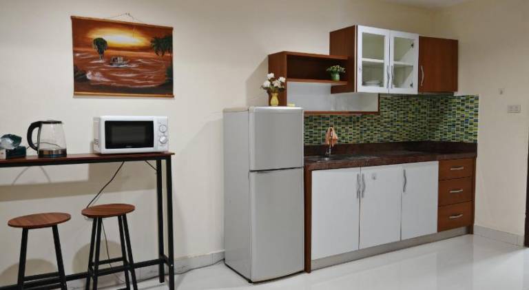 Wonderful rental apartment with patio | Close to Big Buddha | Dogs allowed — photo 3
