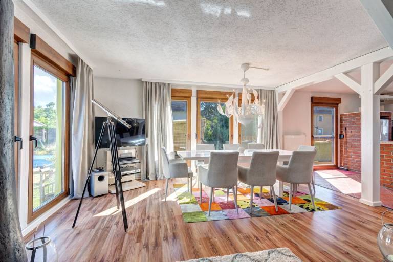 Ferienhaus Kieferngrund in Ahlbeck – 3 Schlafzimmer, WLAN & Sauna auf 150 m² in Heringsdorf