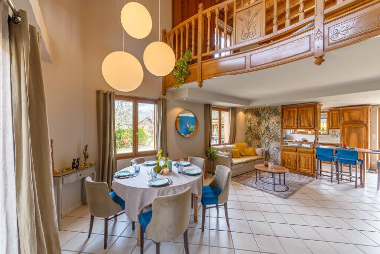 Vacation home with garden & terrace | Mountain view — photo 2