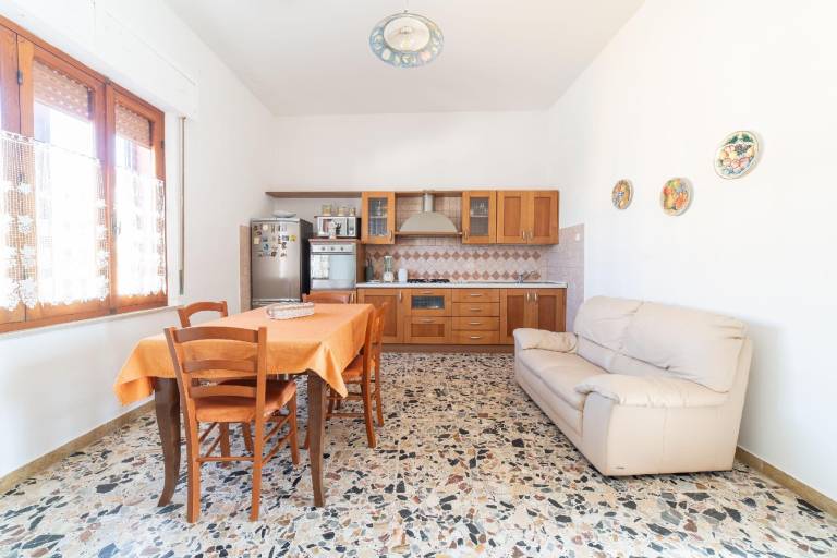 Rental apartment with 3 rooms for 7 persons — photo 3