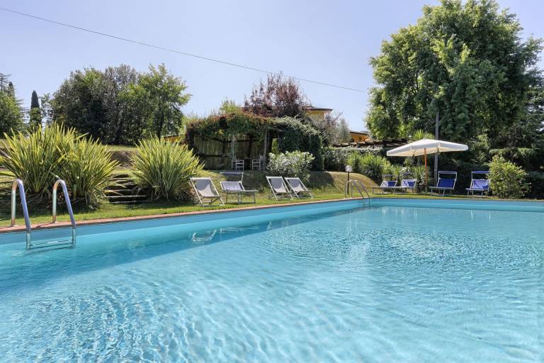 Villa with patio, barbeque & private pool — photo 4