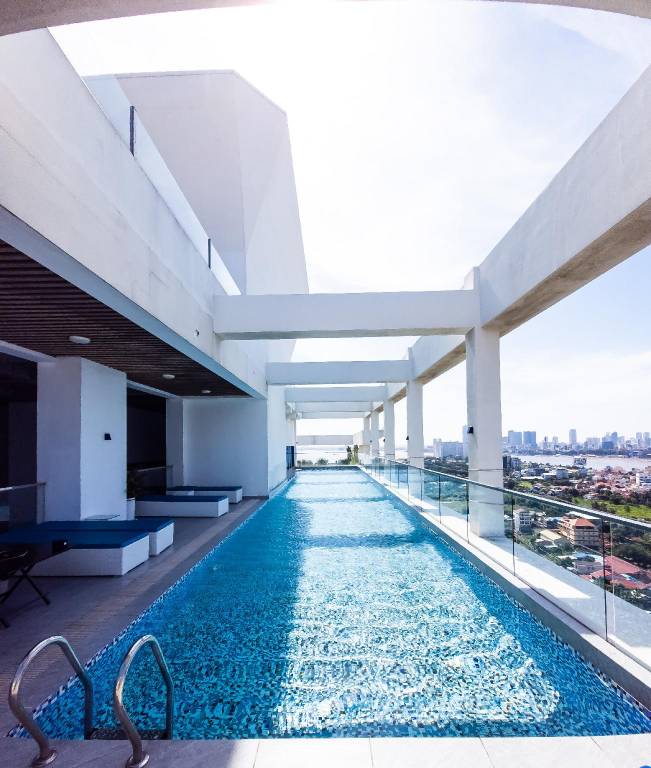 Lovely apartment with pool & yard | Suitable for remote work | Pets allowed — photo 3