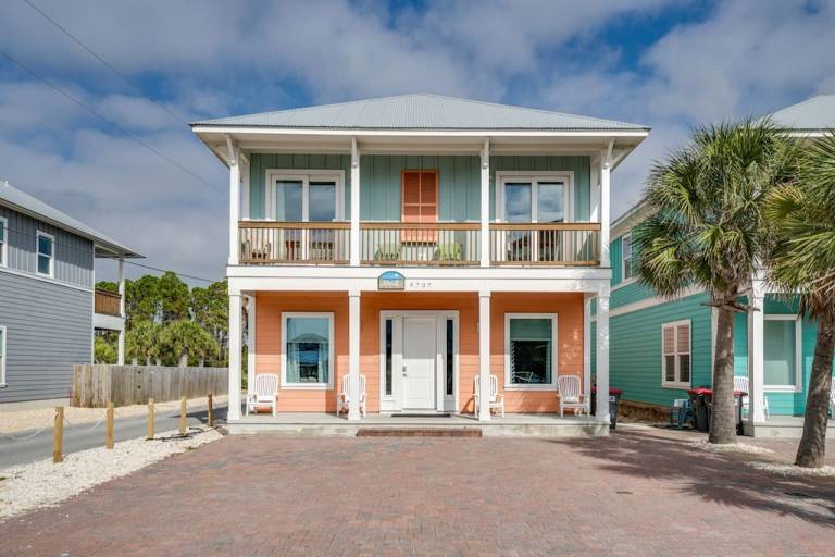 House  Long Beach Resort