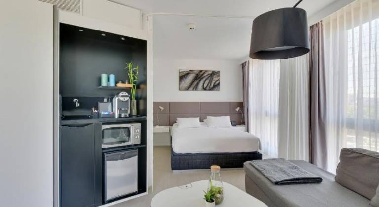 Novotel Suites Paris Issy les Moulineaux — photo 3