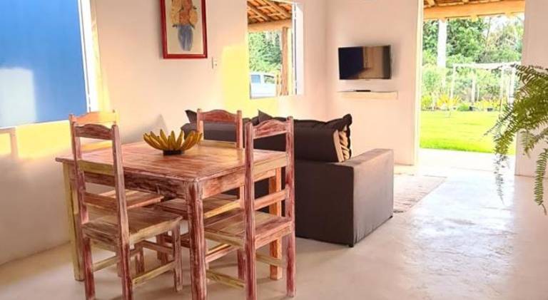 Rental apartment with patio, pool & garden | Pets allowed — photo 3