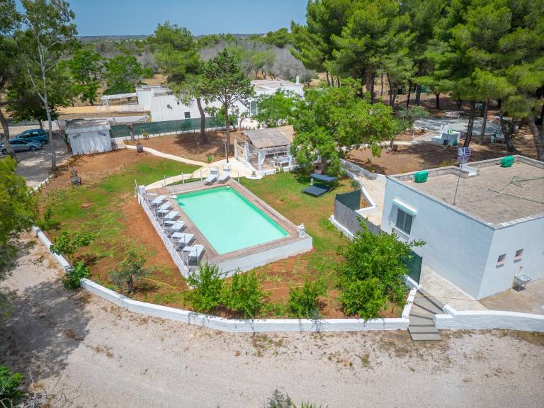 Children-friendly charming rental apartment with pool, yard & jacuzzi | Pet-friendly — photo 2