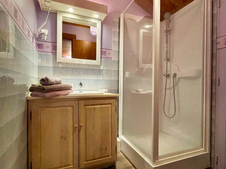 Bed & breakfast with 1 room for 3 persons — photo 2