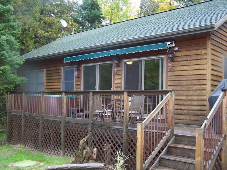 House Mullett Lake