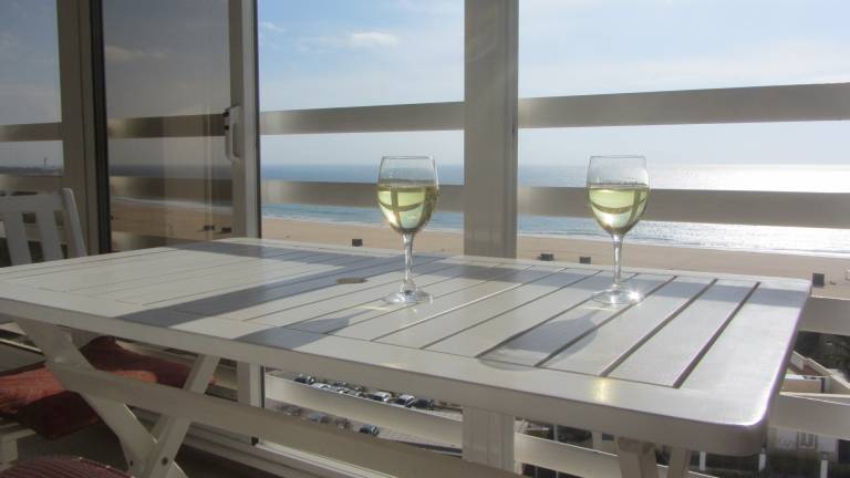 Charming Apartment "Girafa" with Wi-Fi, Balcony and Sea View — photo 4