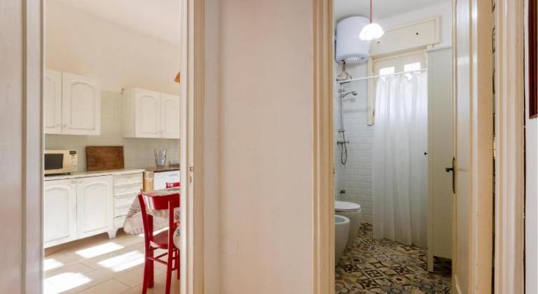 Beautiful vacation home with yard | Pets are welcome — photo 4