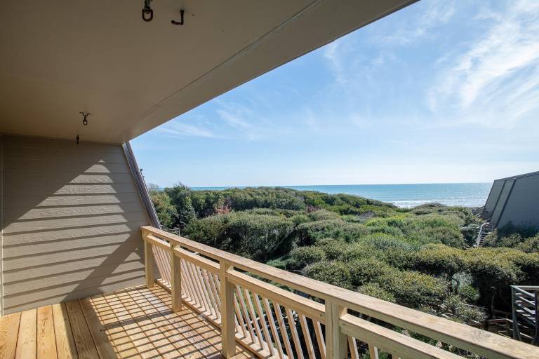 House  Emerald Isle