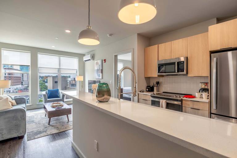 Family-friendly rental apartment with pool | Suitable for remote work | Pet-friendly — photo 5