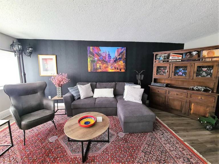 Condo  Saskatoon