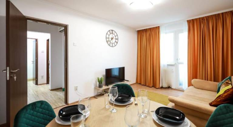 Holiday apartment with 2 rooms for 4 persons in Bucharest