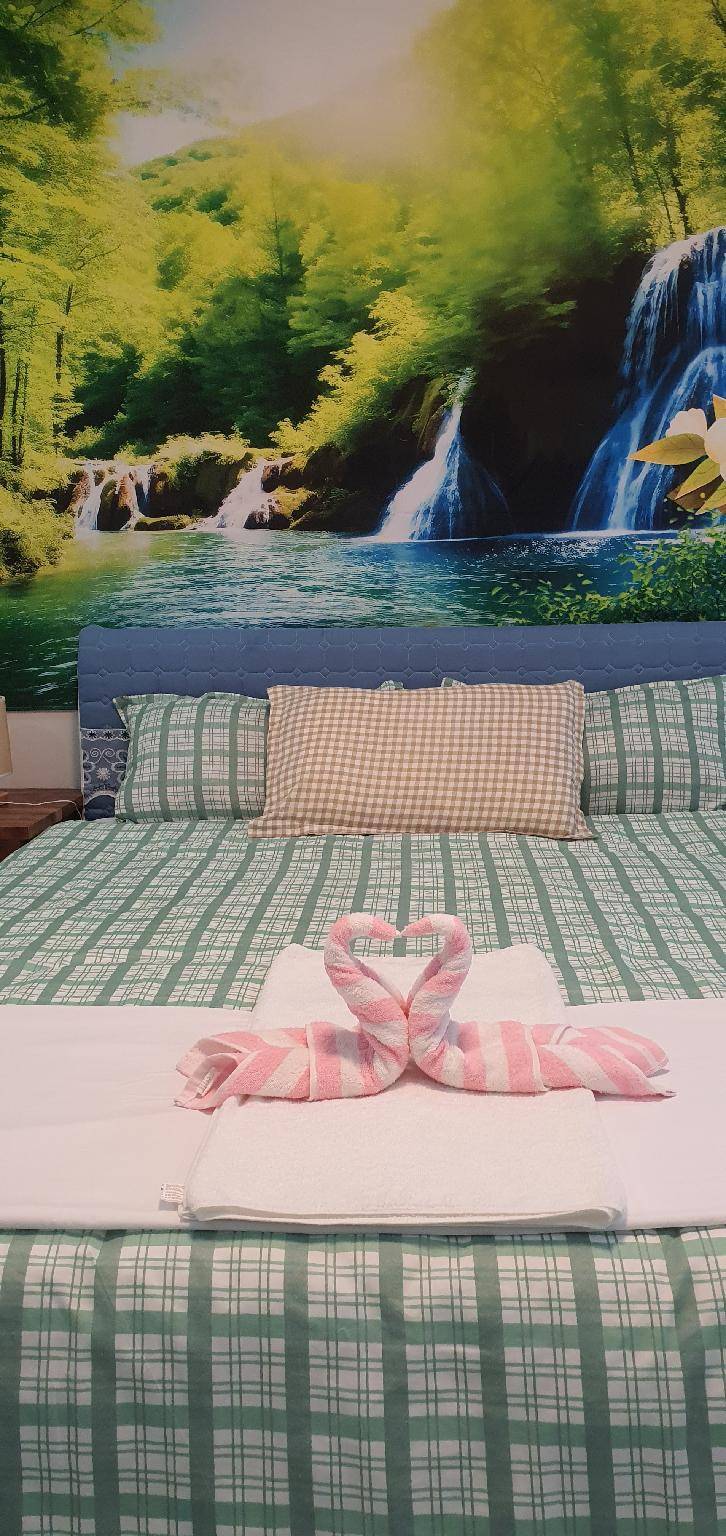Vivapoolvilla orchids springs 6 mag asawa ilat in Tagaytay