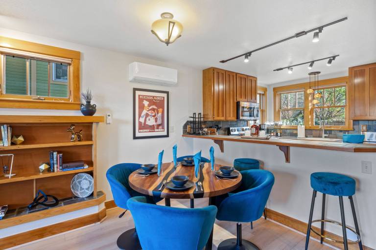 415 Mason Court 5B — photo 4
